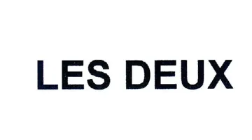 LES DEUX