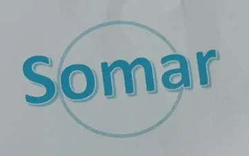 / اسم العلامة- ( Somar مع شكل )